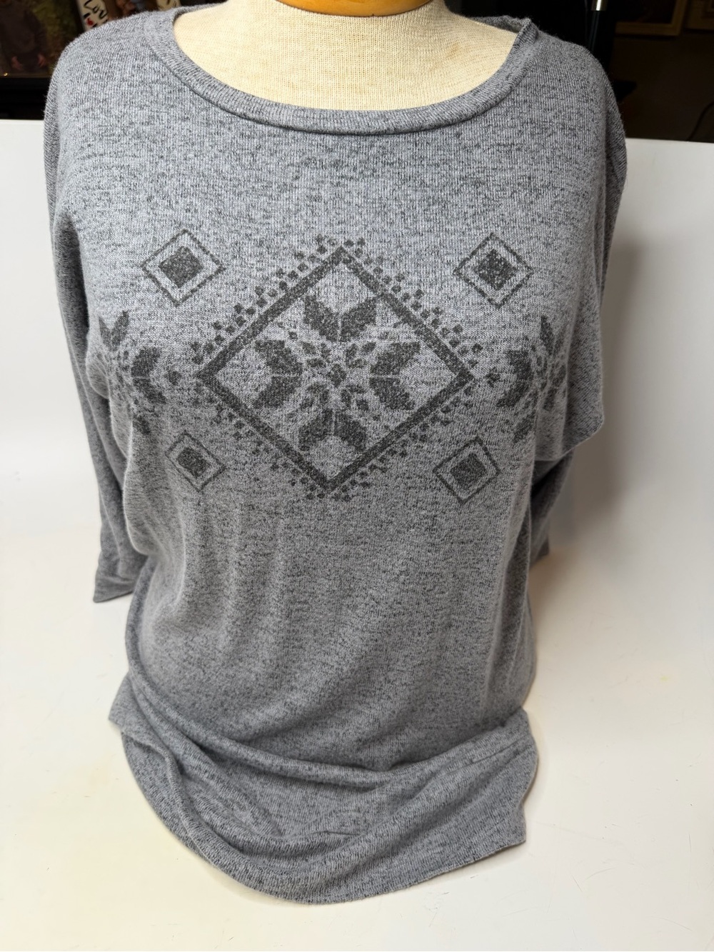 Hippie Rose Gray Scoop Neck Geometric Pattern Sweater